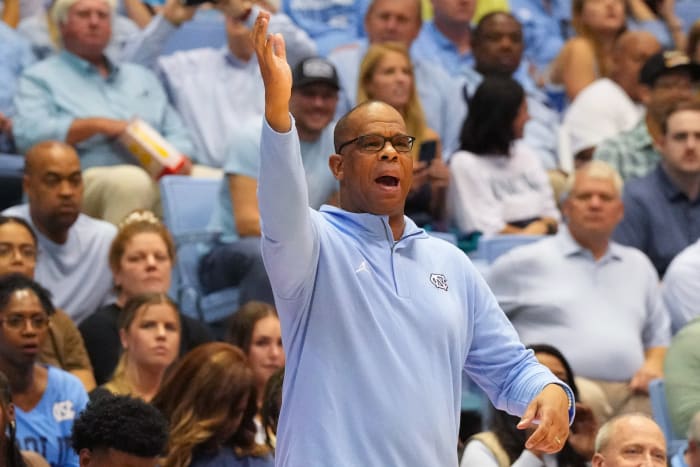 UNC basketball head coach Hubert Davis
